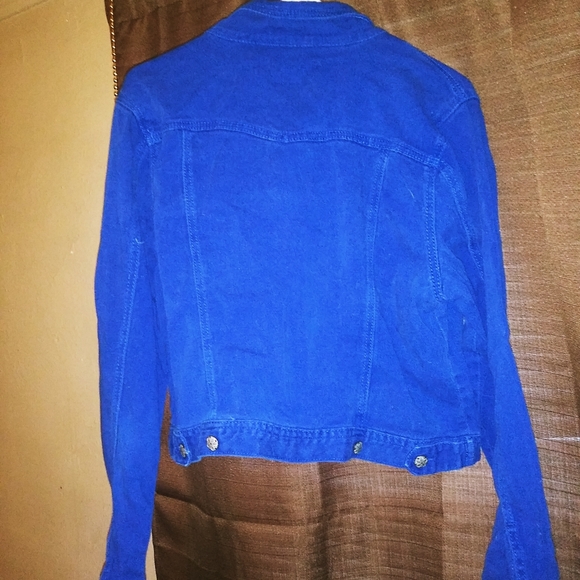 Soft Jean Jacket size 1 ( plus) - Picture 3 of 3